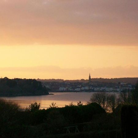 Les Terrasses Du Ris Bed & Breakfast Douarnenez Bagian luar foto