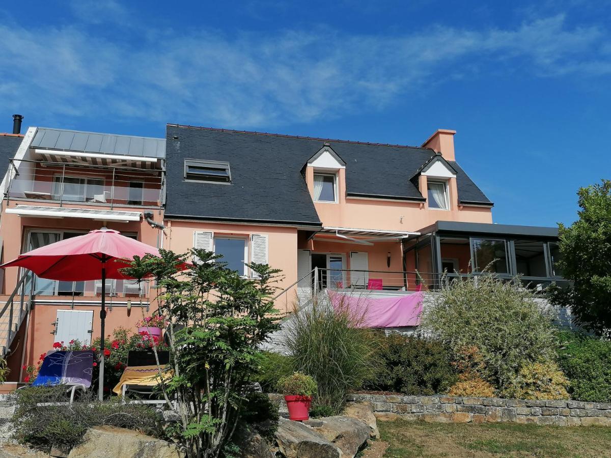 Les Terrasses Du Ris Bed & Breakfast Douarnenez Bagian luar foto