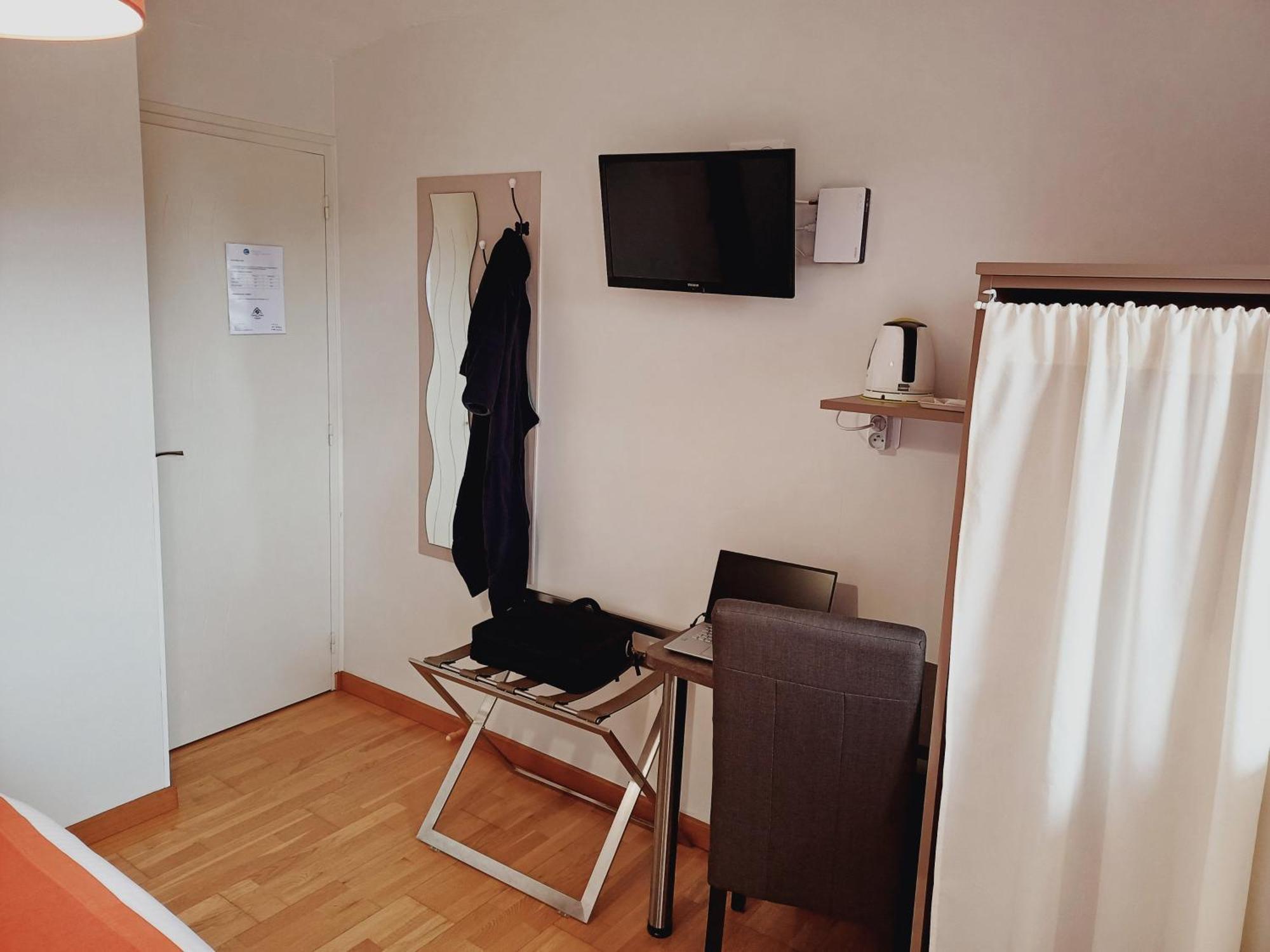 Les Terrasses Du Ris Bed & Breakfast Douarnenez Bagian luar foto