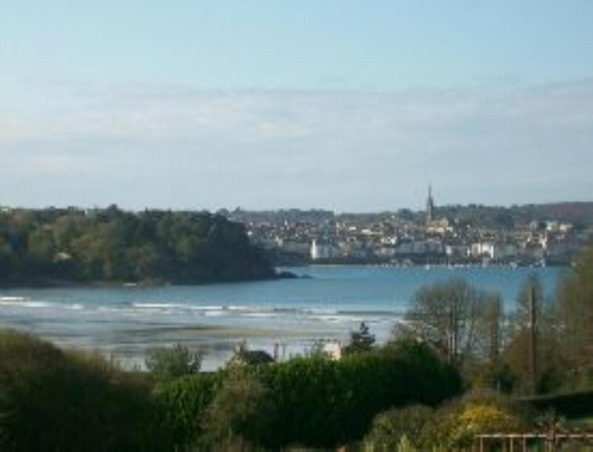 Les Terrasses Du Ris Bed & Breakfast Douarnenez Bagian luar foto